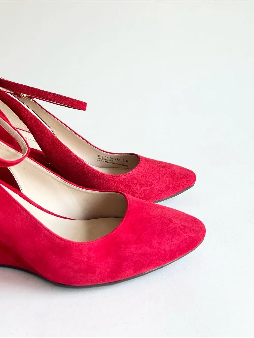 New Cole Haan Red Suede Leather Almond Toe Ankle Strap Wedge Heels size 7.5